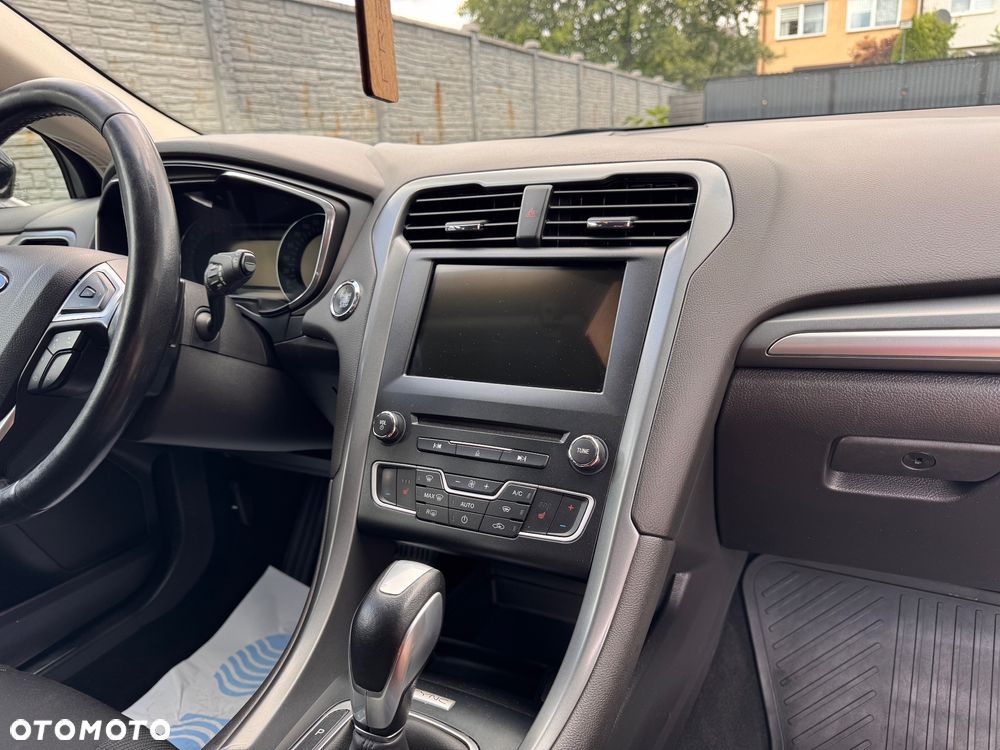 Ford Mondeo 2.0 TDCi Titanium PowerShift - 8