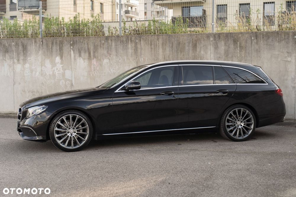 Mercedes-Benz Klasa E 220 d T 9G-TRONIC Avantgarde - 3