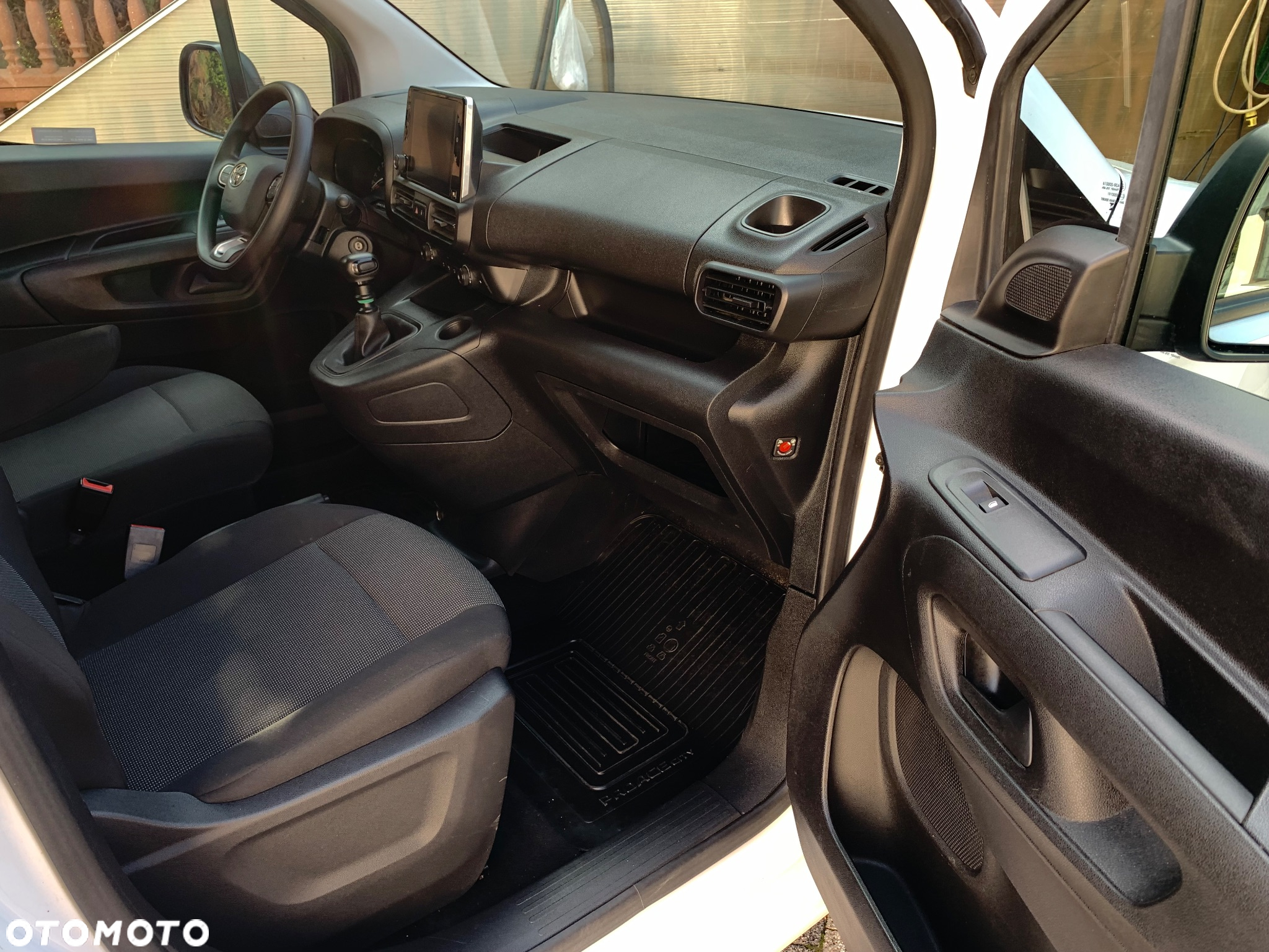 Toyota PROACE CITY - 11