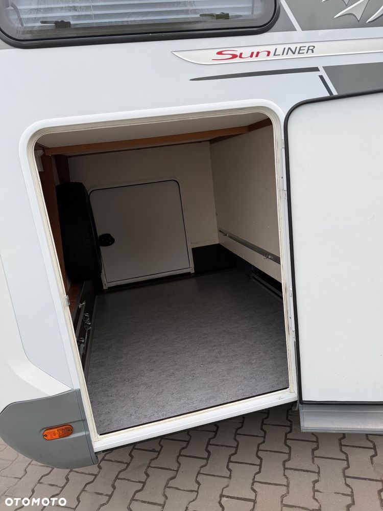 KNAUS Sunliner 700 Lg - 11