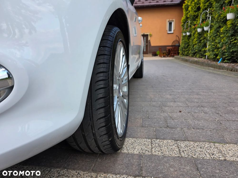 Ford Fiesta 1.4 Titanium - 13