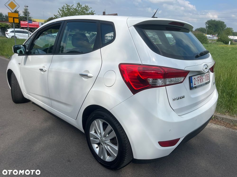 Hyundai ix20 1.4 blue Comfort - 11