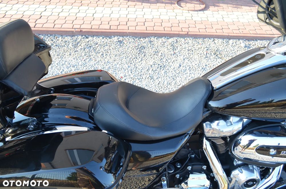 Harley-Davidson FLH Electra Glide - 21