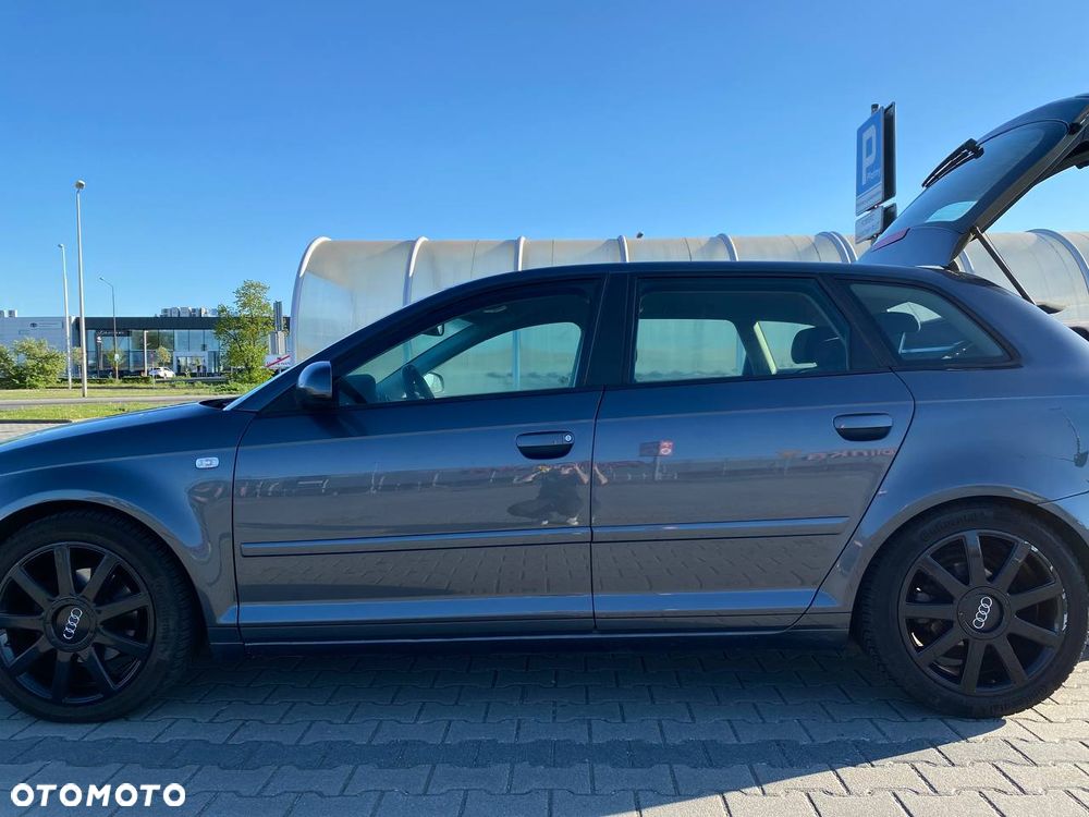Audi A3 Sportback 2.0 TDI Attraction - 3