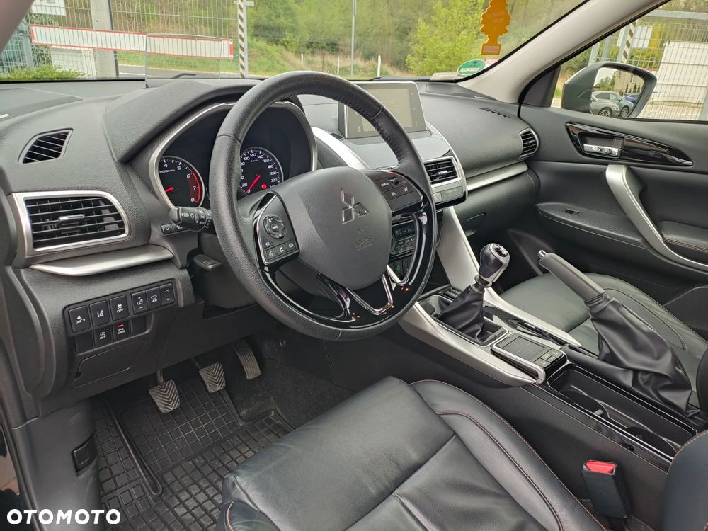 Mitsubishi Eclipse Cross 1.5 T-MIVEC ClearTec 2WD Diamant Edition Plus - 17