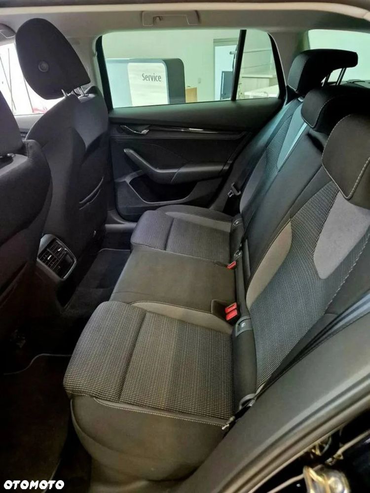 Skoda Octavia - 24