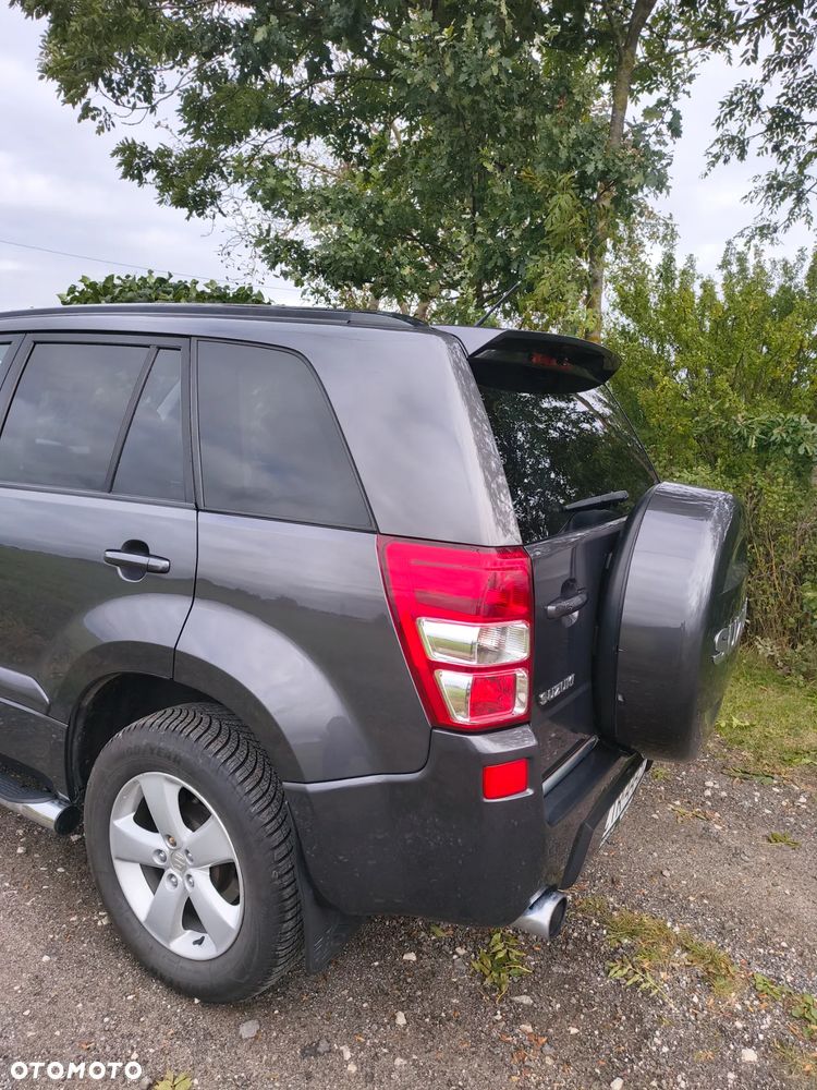 Suzuki Grand Vitara 2.4 De Luxe - 3