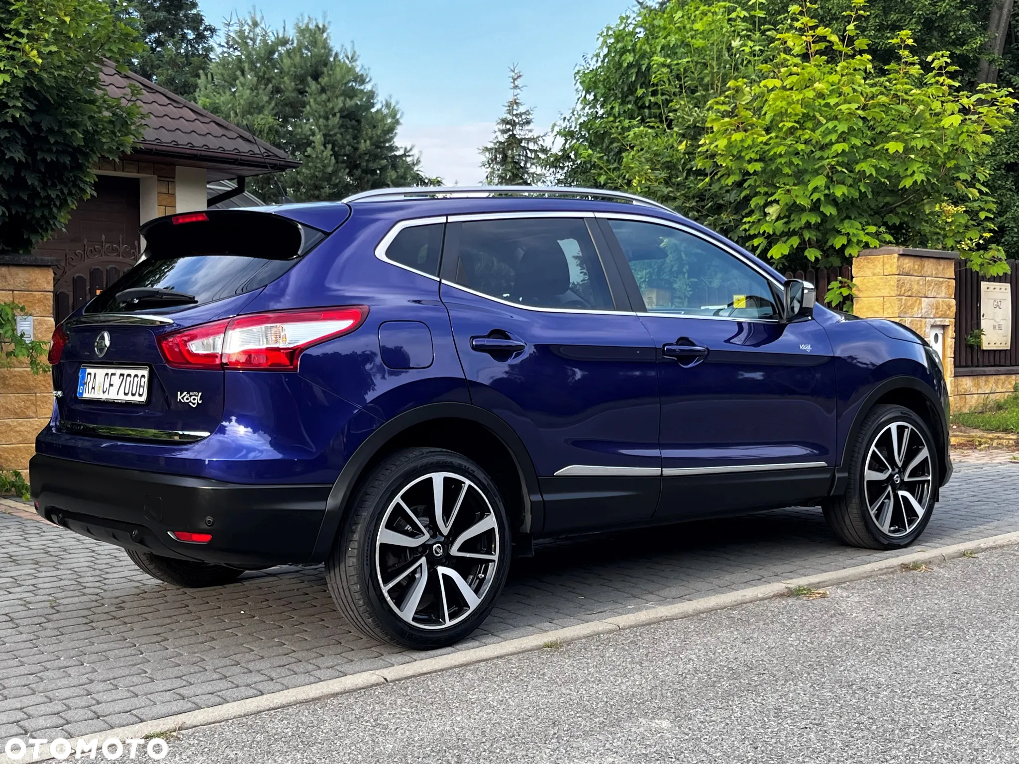 Nissan Qashqai 1.6 DIG-T Tekna+ - 3
