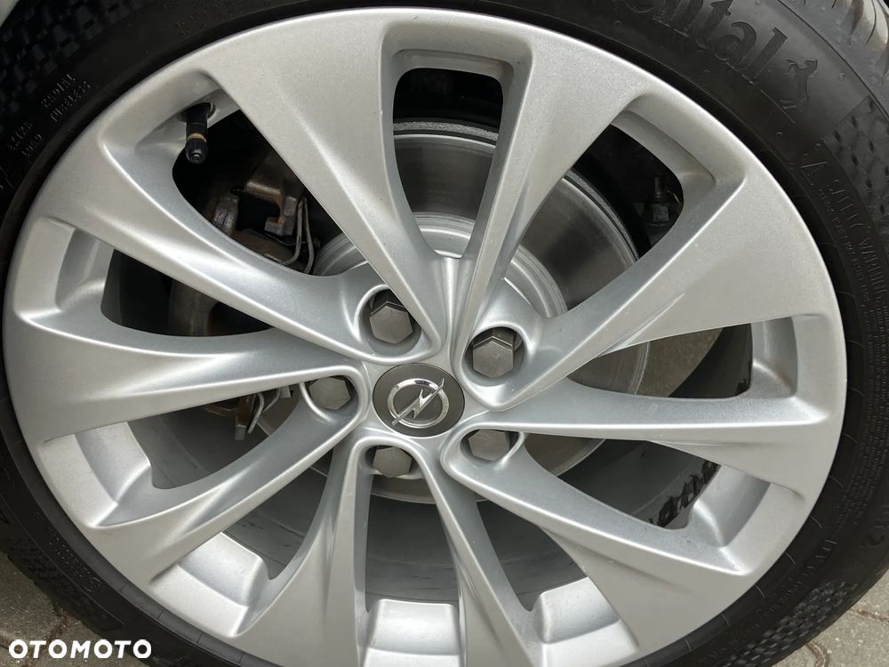 Opel Astra 1.4 Turbo Start/Stop Ultimate - 4