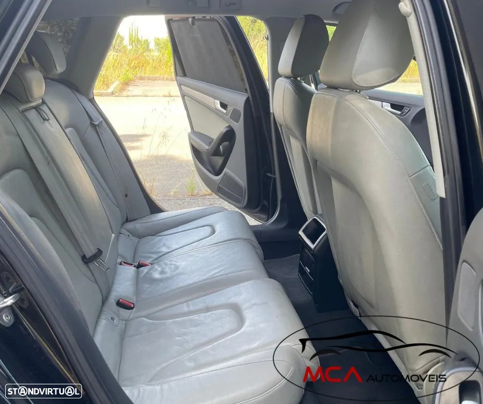 Audi A4 Avant 2.0 TDI exclusive - 25