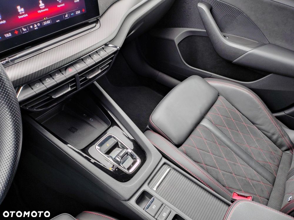 Skoda Octavia 2.0 TDI RS DSG - 15