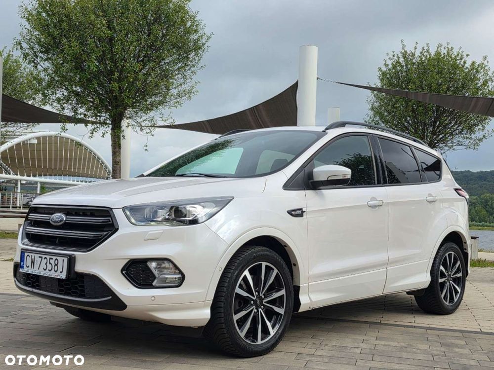 Ford Kuga - 11