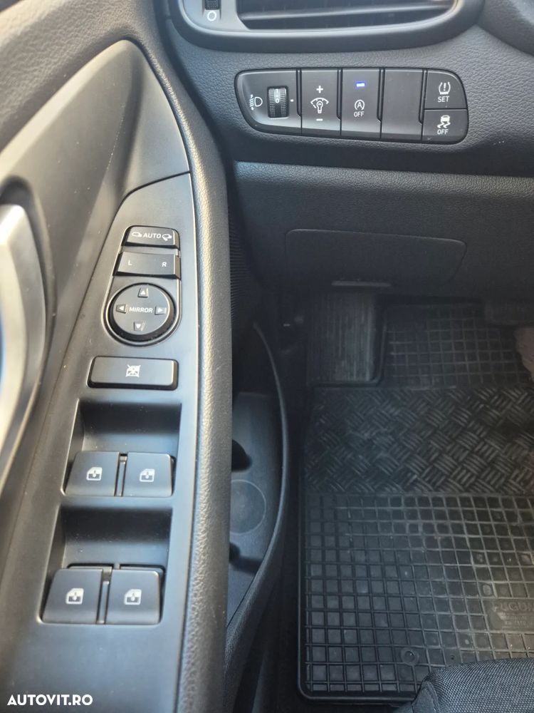 Hyundai i30 Fastback 1.5 T-GDI MHEV 160CP 7DCT Highway - 13