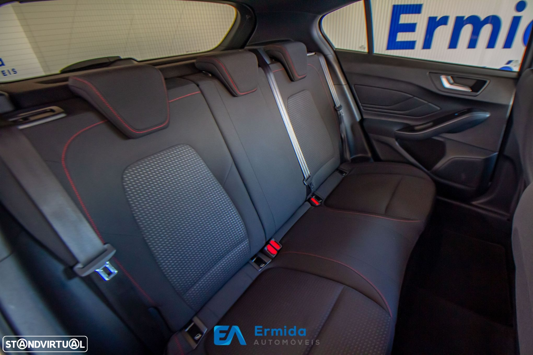 Ford Focus 1.5 EcoBoost Vignale Aut. - 23