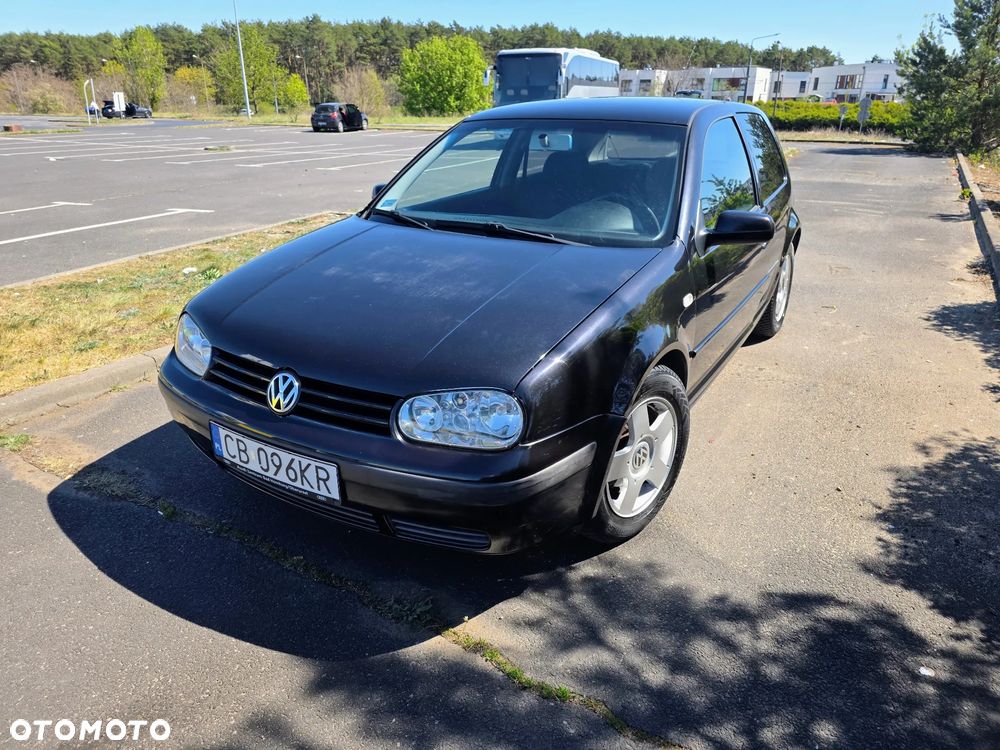 Volkswagen Golf 1.6 Comfortline - 10
