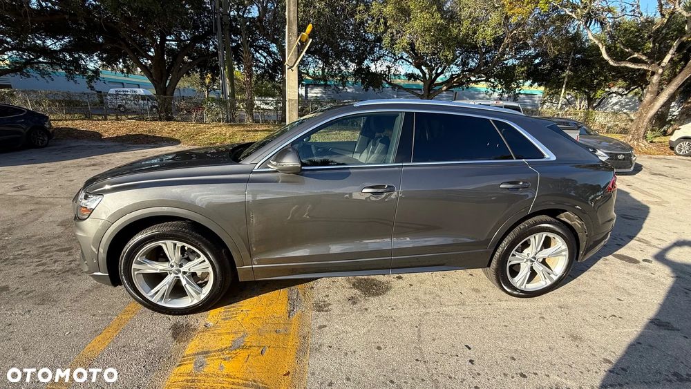 Audi Q8 55 TFSI quattro tiptronic - 5