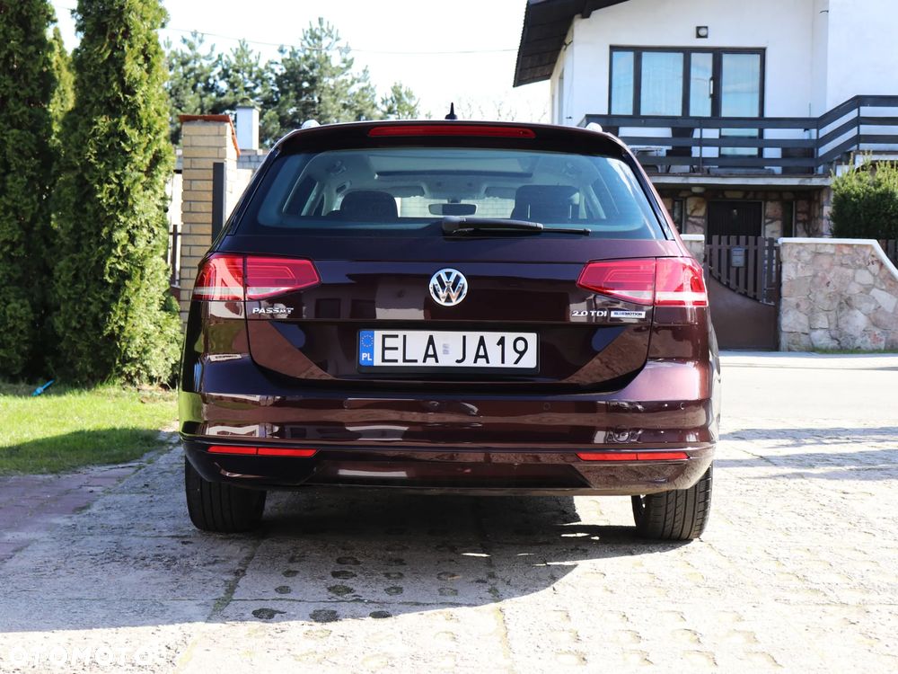 Volkswagen Passat 2.0 TDI SCR DSG Comfortline - 13
