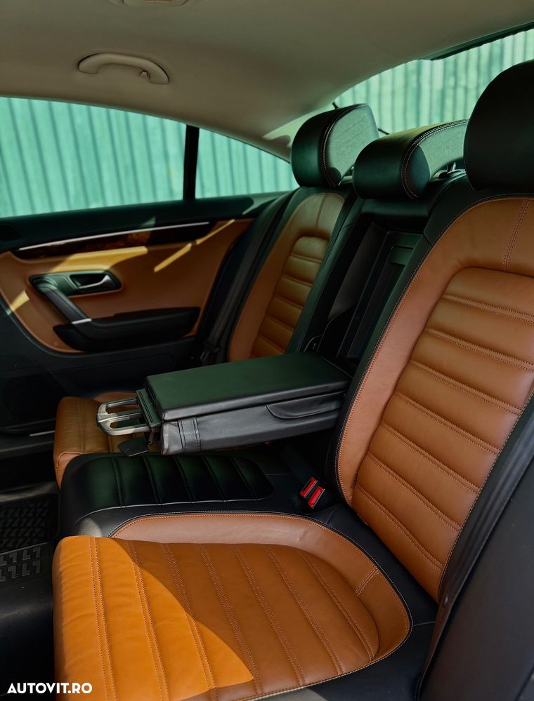 Volkswagen Passat CC 2.0 TDI BlueMotion Technology Exclusive - 10