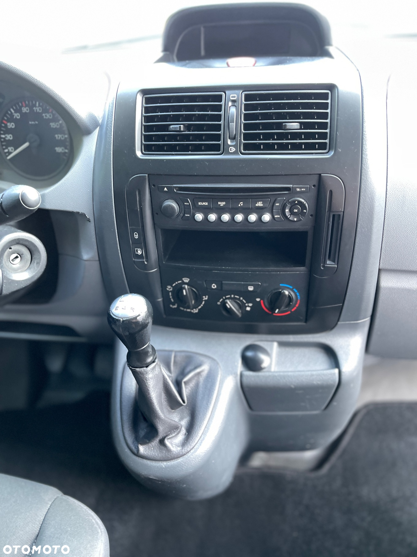 Peugeot EXPERT - 24