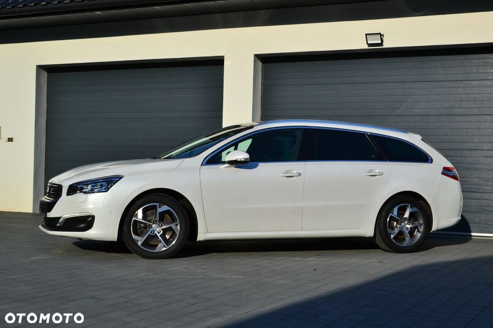 Peugeot 508 BlueHDi FAP 180 Automatik Stop&Start Allure - 21