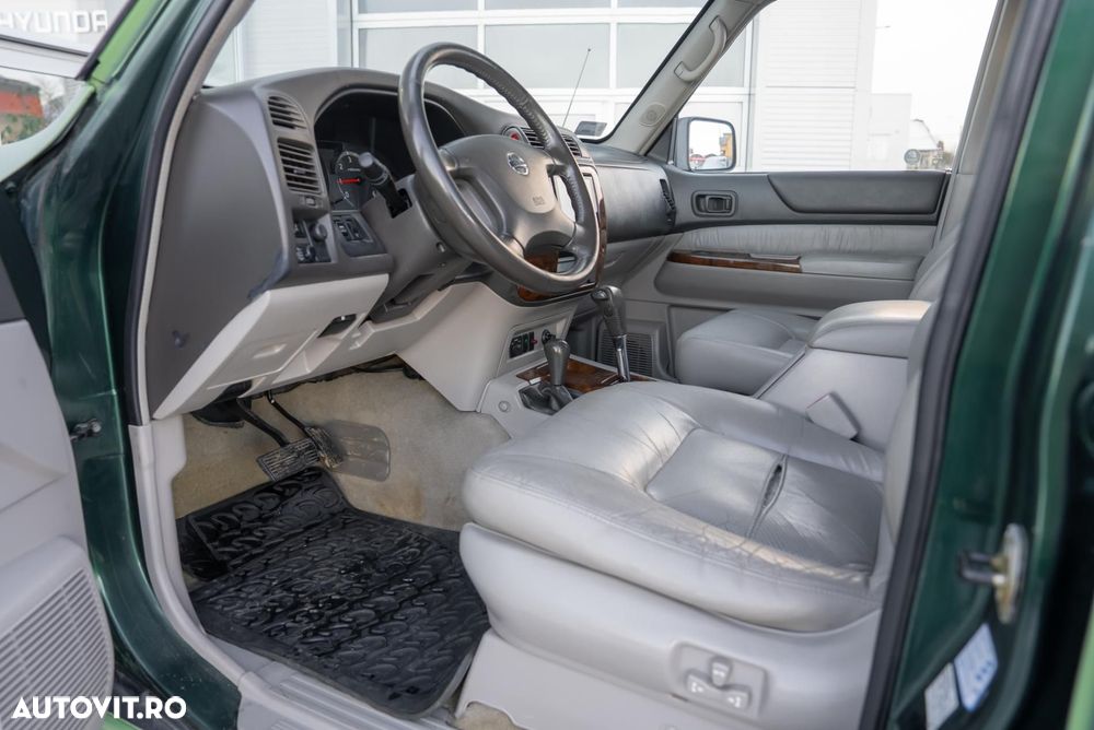 Nissan Patrol 3.0 TDI Luxury Plus Aut - 16