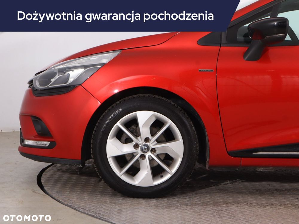 Renault Clio - 17