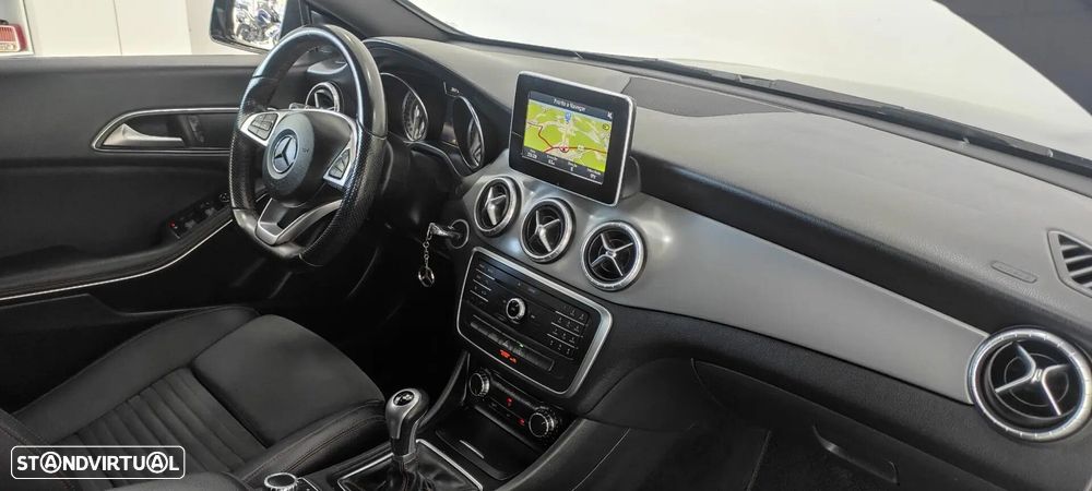 Mercedes-Benz CLA 180 d Shooting Brake AMG Line - 8
