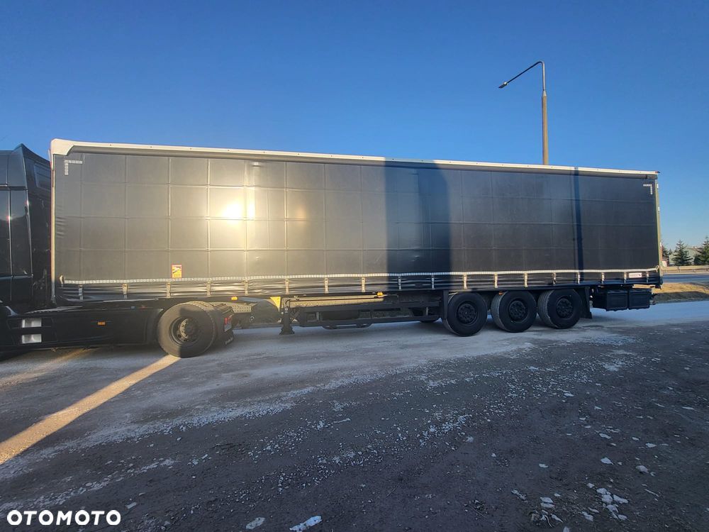 Schmitz Cargobull - 18