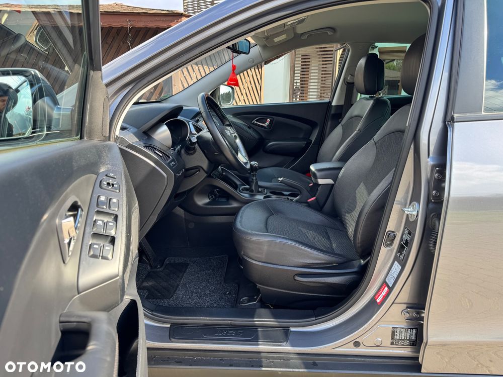 Hyundai ix35 2.0 CRDi 4WD Premium - 19