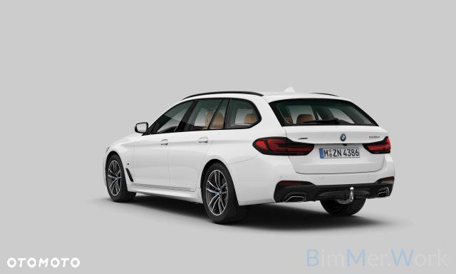 BMW Seria 5 520d xDrive mHEV M Sport sport - 7