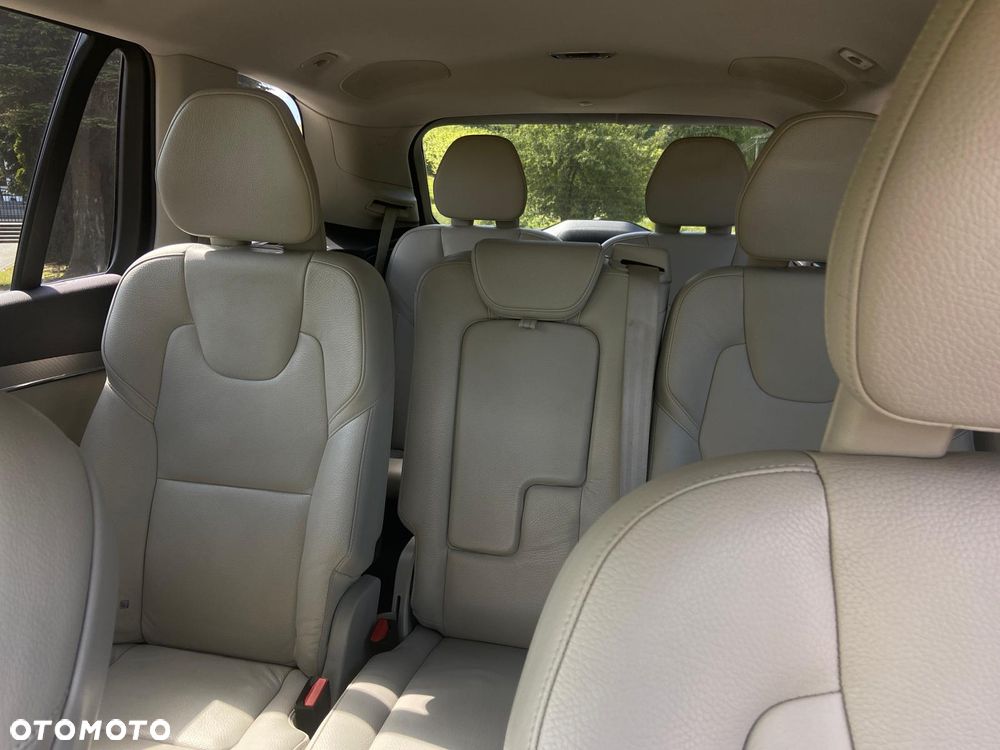 Volvo XC 90 D5 AWD Geartronic Inscription - 11