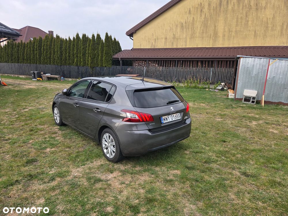Peugeot 308 - 9