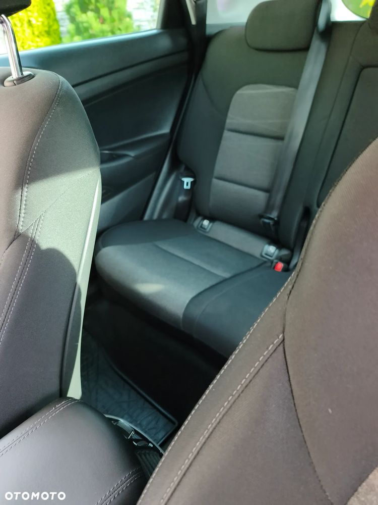 Hyundai Tucson 1.6 GDI BlueDrive Design 2WD - 16
