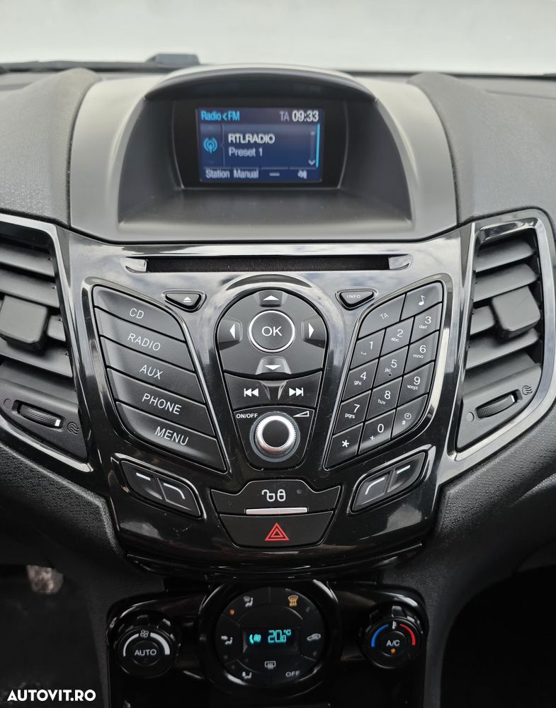 Ford Fiesta 1.5 TDCi Titanium - 25