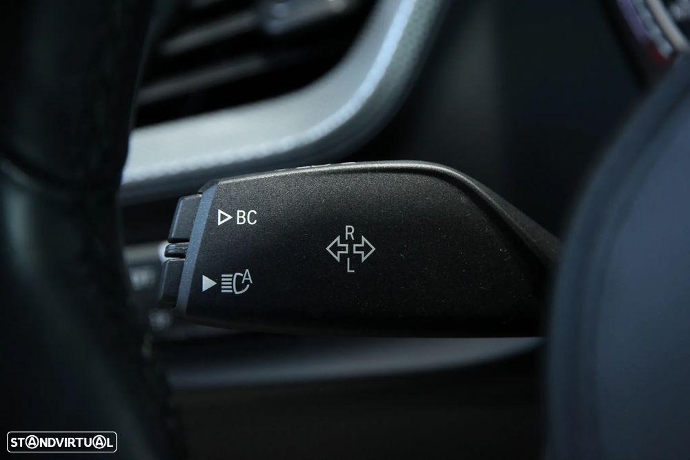BMW 218 d Coupe Pack M Auto - 23