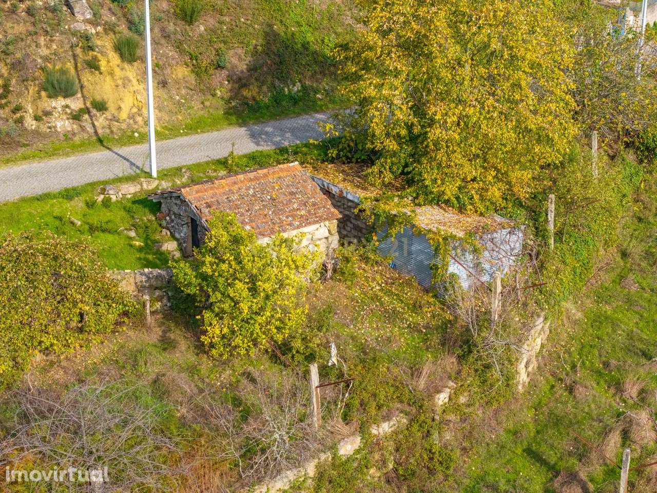 Casinha rústica para Recuperação e terreno em Fandinhães, Marco de Can - Grande imagem: 4/11