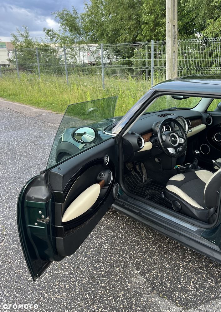MINI Cooper Standard - 7