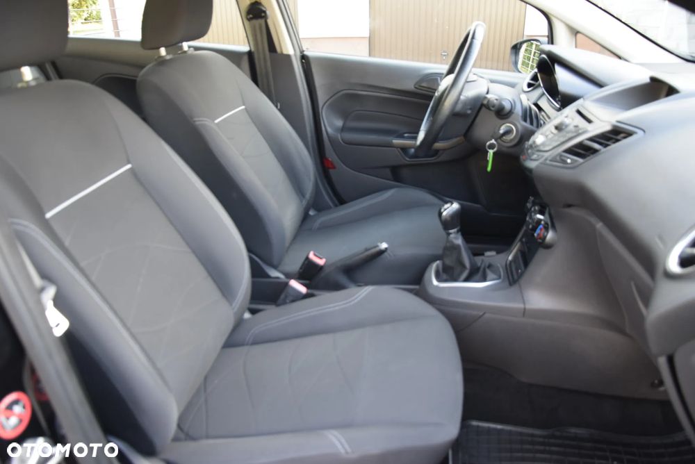 Ford Fiesta 1.25 Trend EU5 - 19