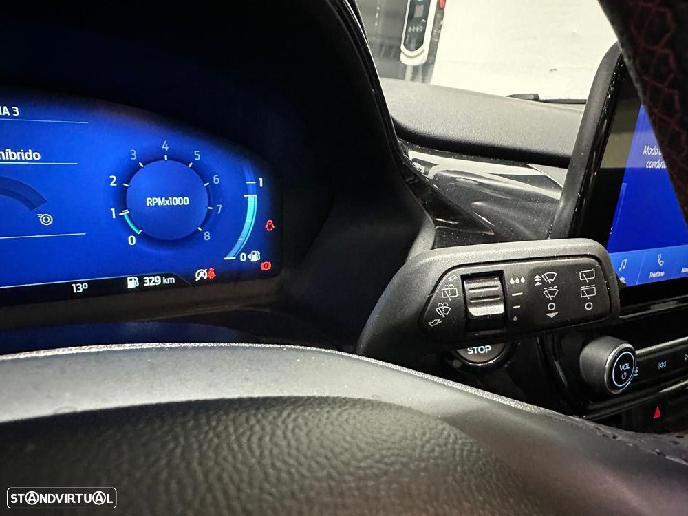 Ford Puma 1.0 EcoBoost Hybrid ST-LINE - 45