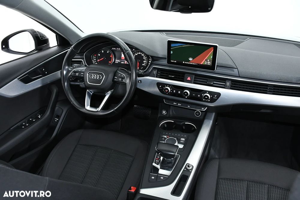 Audi A4 Avant 2.0 TDI S tronic - 4