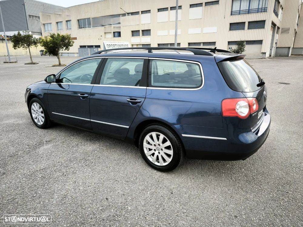 VW Passat Variant 2.0 TDI Confortline - 12