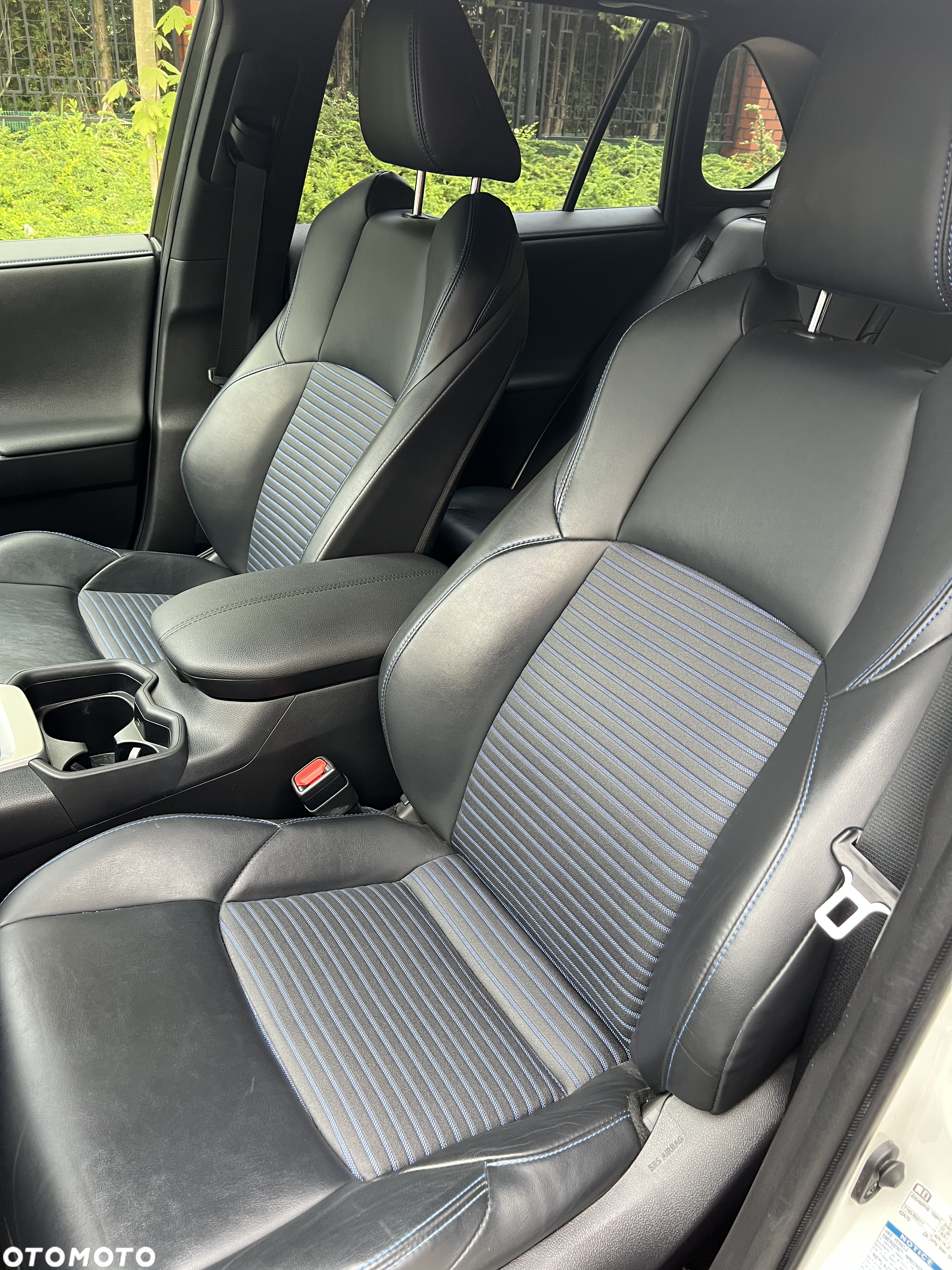 Toyota RAV4 2.5 Hybrid Selection 4x4 - 25