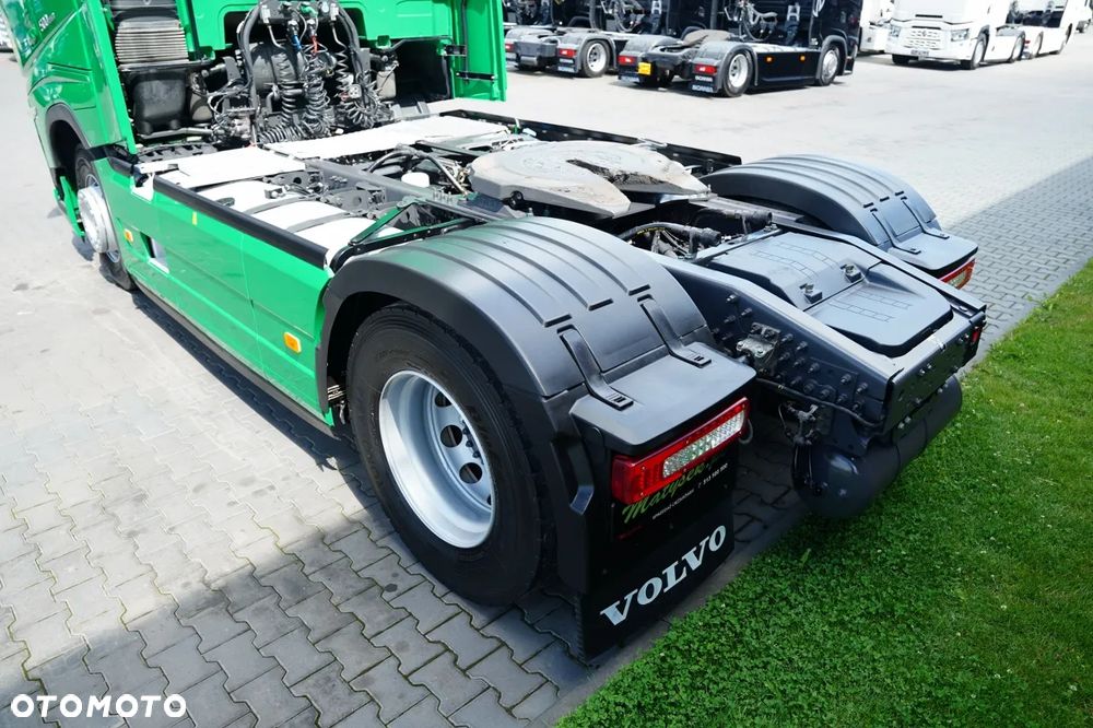 Volvo FH 500 / I-SAVE / HYDRAULIKA / RETARDER / KLIMATYZACJA POSTOJOWA  / I- SHFIT /  2 ZBIORNIKI PALIWA / - 15