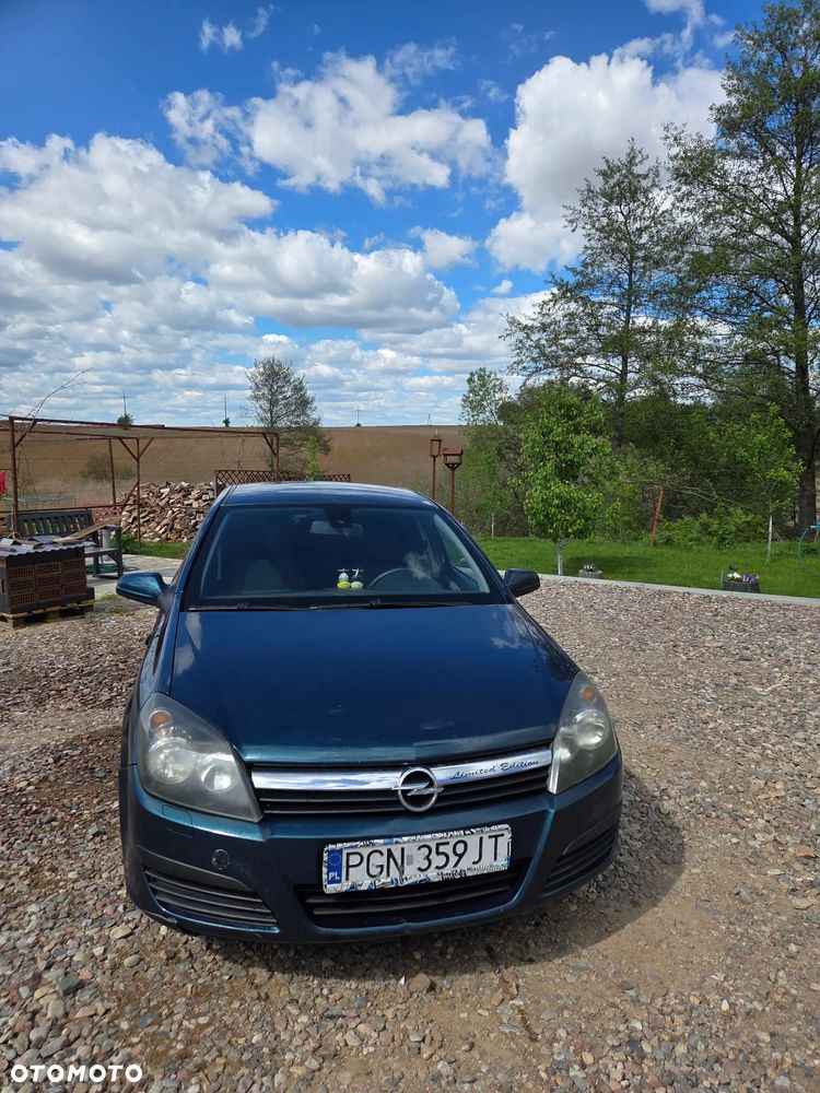 Opel Astra 1.4 111 - 4