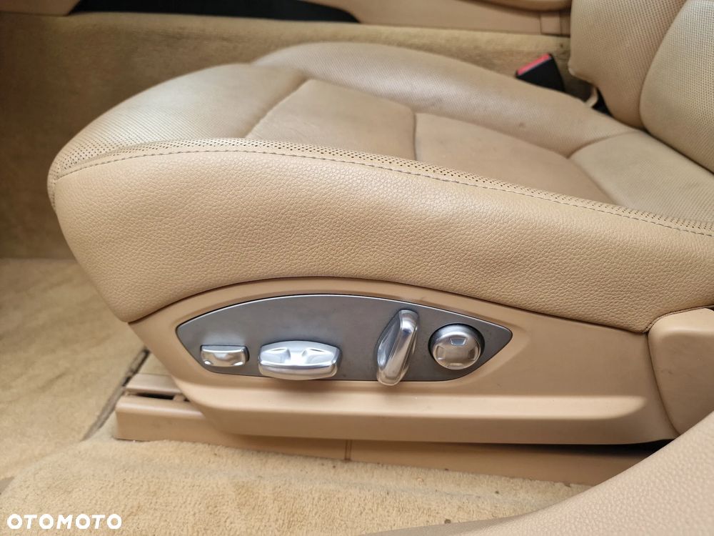 Porsche Panamera - 15