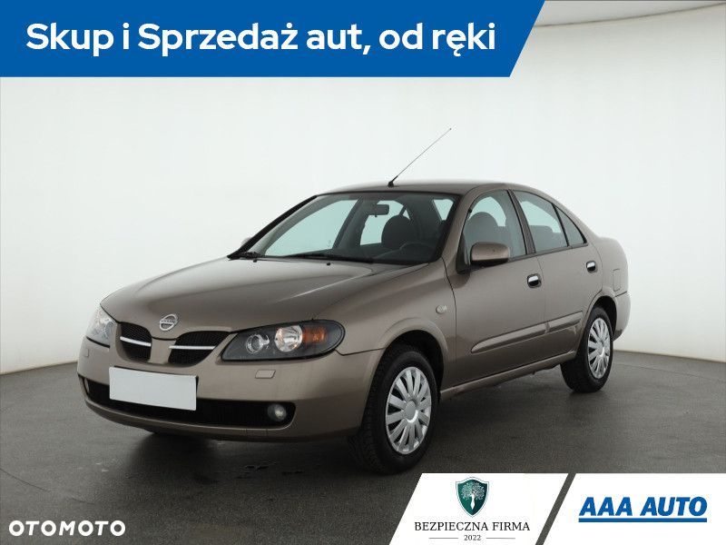 Nissan Almera - 3