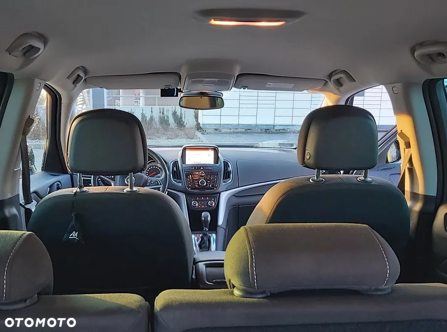 Opel Zafira 2.0 D (CDTI) Automatik Business Edition - 13