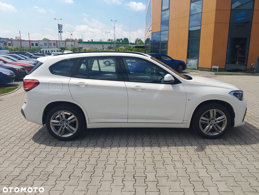 BMW X1 sDrive18i M Sport - 8