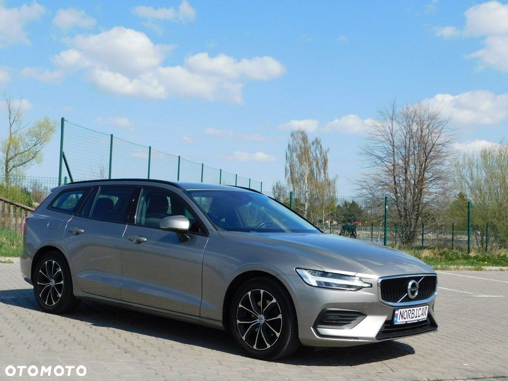 Volvo V60 D3 Momentum Pro - 5