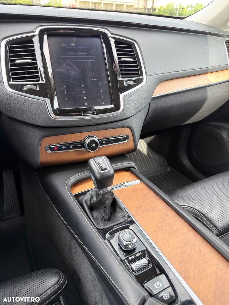 Volvo XC 90 D5 AWD Inscription - 16